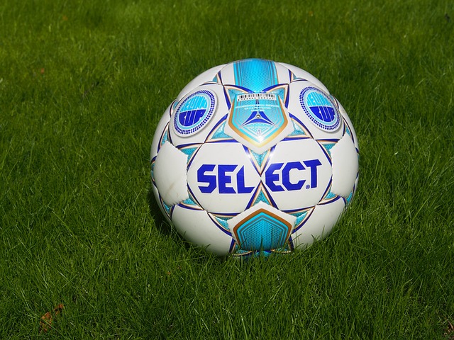 体协作时显 体协作时显